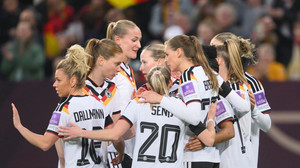 Start in WM-Quali: DFB-Frauen wirbeln gegen Slowenien
