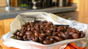 Zu viel geklaut: Kaffee wird in einigen Filialen weggeschlossen