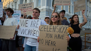 Rada legt Abstimmungstermin für Selenskyjs neues Gesetz fest