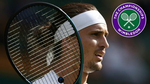 Mit viel Mühe und starken Nerven: Zverev in Runde zwei