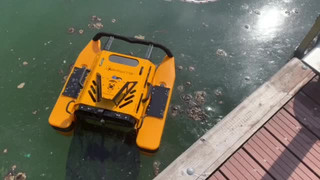 Jean-Pierre - der Hafenroboter von Mainz sammelt Müll