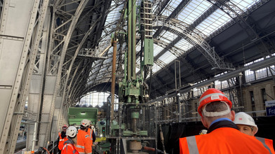 100 Meter tief: Erkundungsbohrungen in Frankfurt wegen Fernbahntunnel
