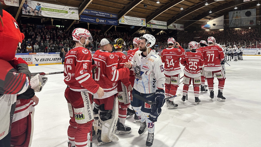 Der EC Bad Nauheim konnte in der letzten Saison noch die Kassel Huskies im Playoff Halbfinale schlagen.