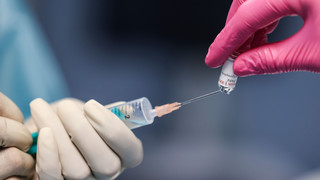 Kind starb in Kronberg: Narkose-Arzt wieder vor Gericht