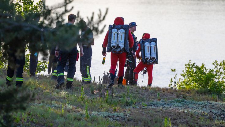 Große Suchaktion an Baggersee nach vermisstem Schwimmer