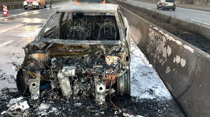 Vier Fahrzeuge bei Unfall auf A5 beteiligt - zwei Personen verletzt