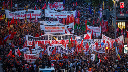 Heftige Proteste gegen Wohnungsnot in Spanien
