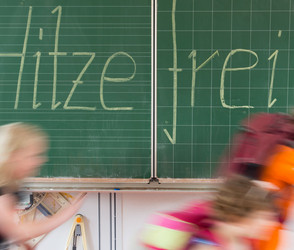 Bei welcher Temperatur gibts in Hessen 2026 Hitzefrei?