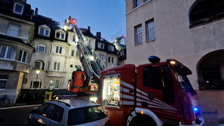 Wohnhaus-Brand in Koblenz-Lützel - Bewohner retten sich