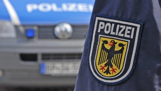 Männer zünden Böller in Fuldaer Bahnhof und verletzen Reisenden
