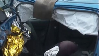 Lkw rutscht bei Glätte im Landkreis Rostock – Autofahrer stirbt