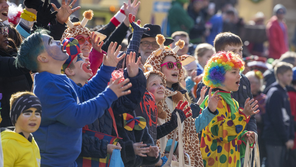 Faschingsumzüge für Kinder: Termine in Hessen