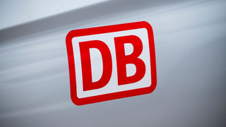 Bahn im ersten Halbjahr mit dreistelligem Millionenverlust