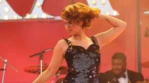 Neu bei FFH: Raye mit WHERE IS MY HUSBAND!