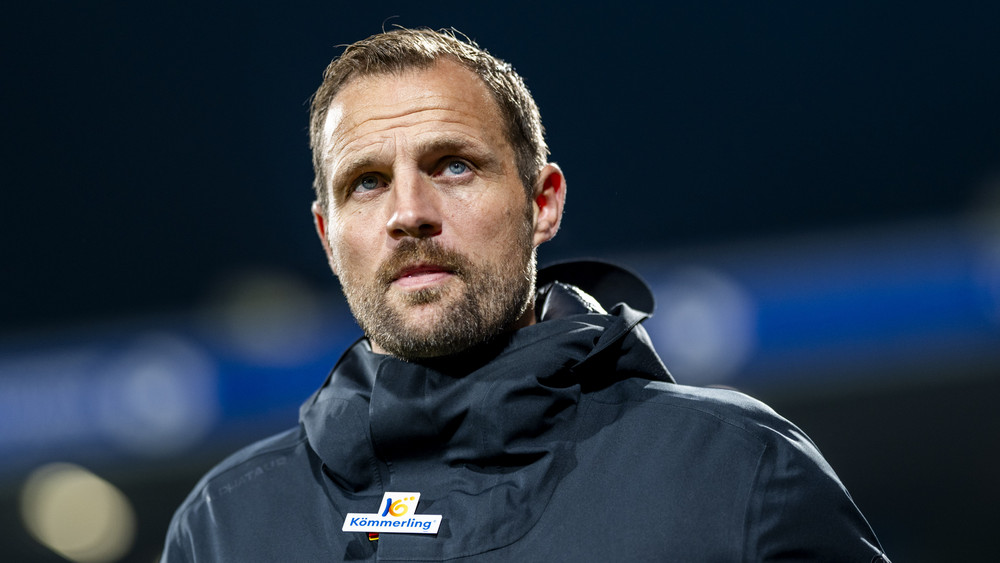Bo Svensson ist als Trainer von Fußball-Bundesligist Mainz 05 zurückgetreten.