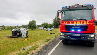 Tödlicher Unfall in Oberelsbach, vier Menschen verletzt