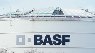BASF Umsatzrückgang: Minus im zweiten Quartal trotz Sparplan