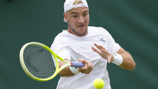 Tennis: Struff kämpft sich zum Auftakt in Wimbledon in Runde 2