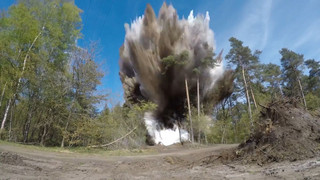 Fund in Bremen: Zwei Weltkriegsbomben entschärft und gesprengt