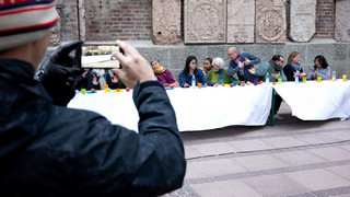 Da Vincis Abendmahl mitten in Fulda: Gänsemarsch durch Stadt