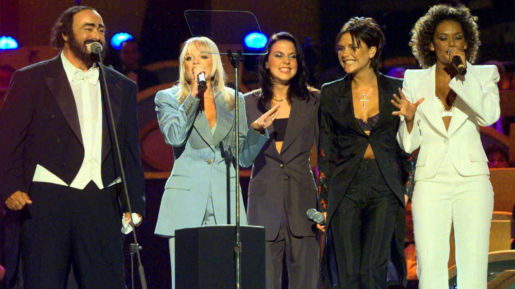 Spice Girls mit Luciano Pavarotti