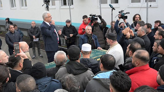 Ministerpräsident bei Totengebet für Serkan C.: «Es fängt an mit der Beleidigung»