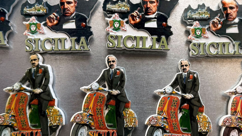Mafia-Souvenirs auf Sizilien