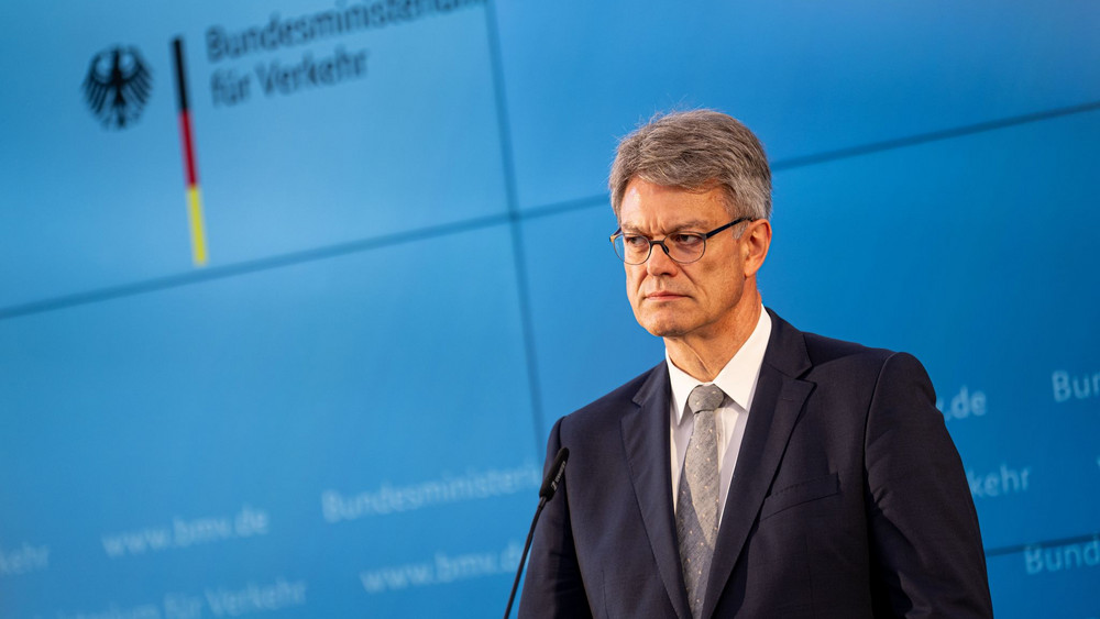 Pressestatement Bundesverkehrsminister Schnieder