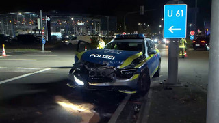 Weinheim: Zwei Menschen bei Unfall mit Polizeiauto verletzt