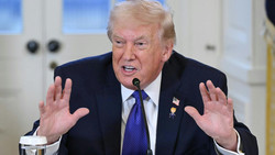 Trump droht mit Übernahme Grönlands auf "einfache Art" oder "harte Art"