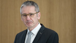 Hering stoppt Wechsel zu Lotto nach heftiger Kritik