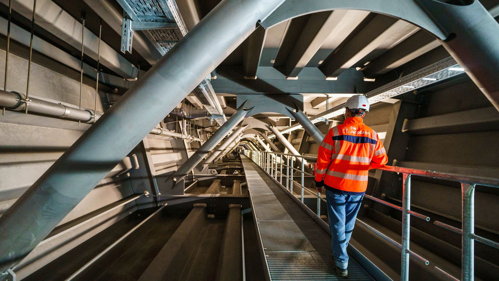 Salzbachtalbrücke im Bau