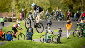 Sontra feiert seinen Pump-Track: Profi-Biker Peter Henke gibt Tipps