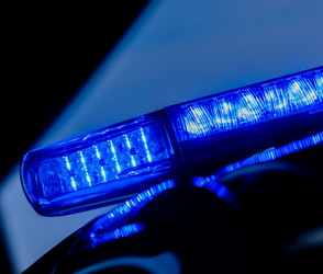 Starkregen auf A9: Zwei Lastwagen stoßen zusammen