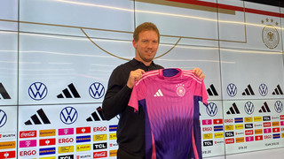 DFB-Team vor Holland-Match: "Nicht in Hysterie verfallen"