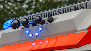 Auf A60 bei Mainz: Autofahrer rettet Frau wohl das Leben