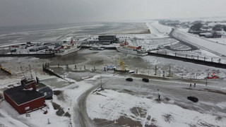 Häfen zugefroren: Fährverkehr zu zwei Inseln eingestellt