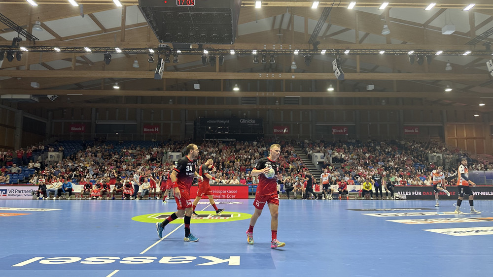 Die MT Melsungen feiert in der Handball-Bundesliga einen Last-Minute-Sieg gegen Hamm.