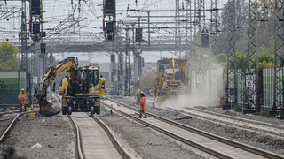 Bauarbeiten auf Hessens Schienen: Bahnausfälle und Sperrungen