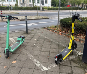 Erste Strafen für E-Scooter-Vermieter in Kassel
