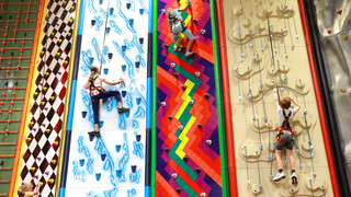 HAPIK Frankfurt: Kunterbuntes Klettern in Karben bei Frankfurt