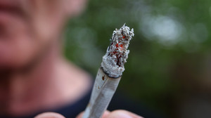 Hessens Cannabis-Bußgeldkatalog: Das kostet Kiffen bei Schulen