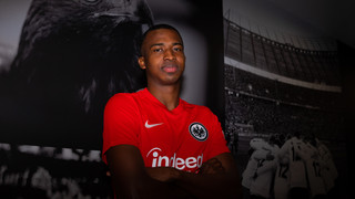Eintracht: Pacho-Wechsel nach Paris perfekt