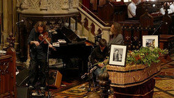 Dublin nimmt Abschied von Singer-Songwriter Glen Hansard