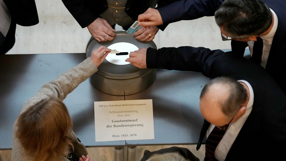 Bundestag - Wehrdienstgesetz
