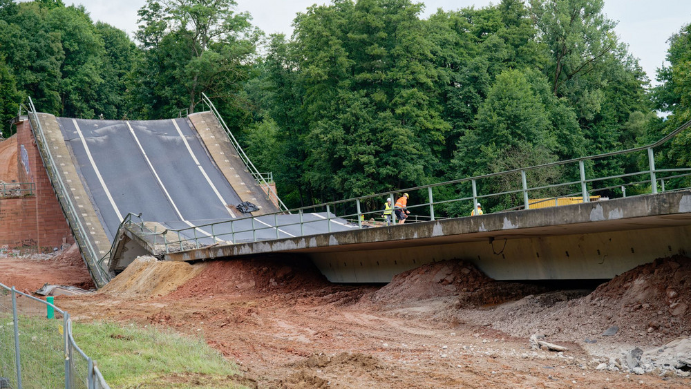 Talbrücke im Odenwald gesprengt