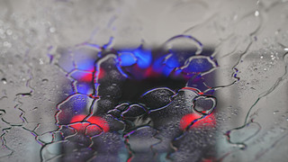 Alkoholisiert: Autofahrer crasht in Kasseler Waschanlage