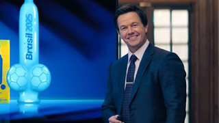 "Balls Up": Offizieller Trailer zur neuen Komödie mit Mark Wahlberg