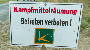 Explosiver Fund bei Kleinostheim: Spezialisten rücken an