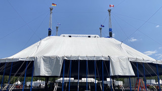 Riesiger Zelt-Aufbau: Cirque du Soleil in Frankfurt